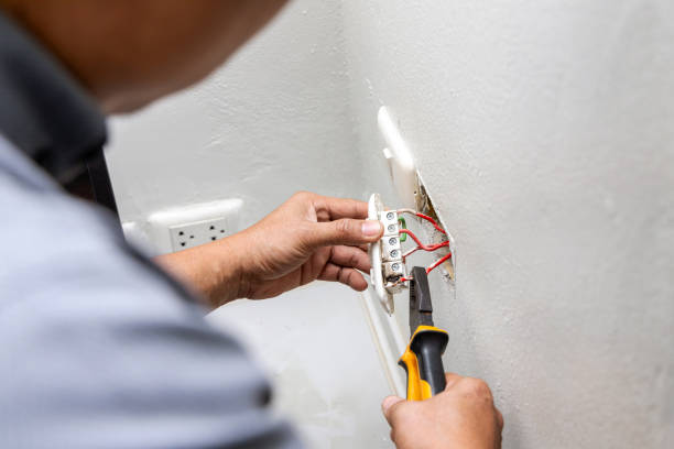 Best Affordable Electrician  in Loveland, CO